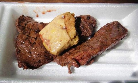 エゾシカの肉とフォアグラ